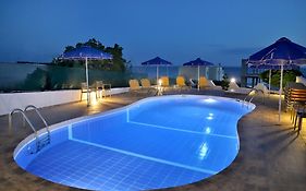 Helios Studios And Apartments